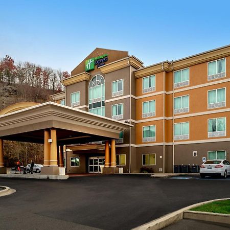 Holiday Inn Express And Suites Hazard By Ihg Bagian luar foto